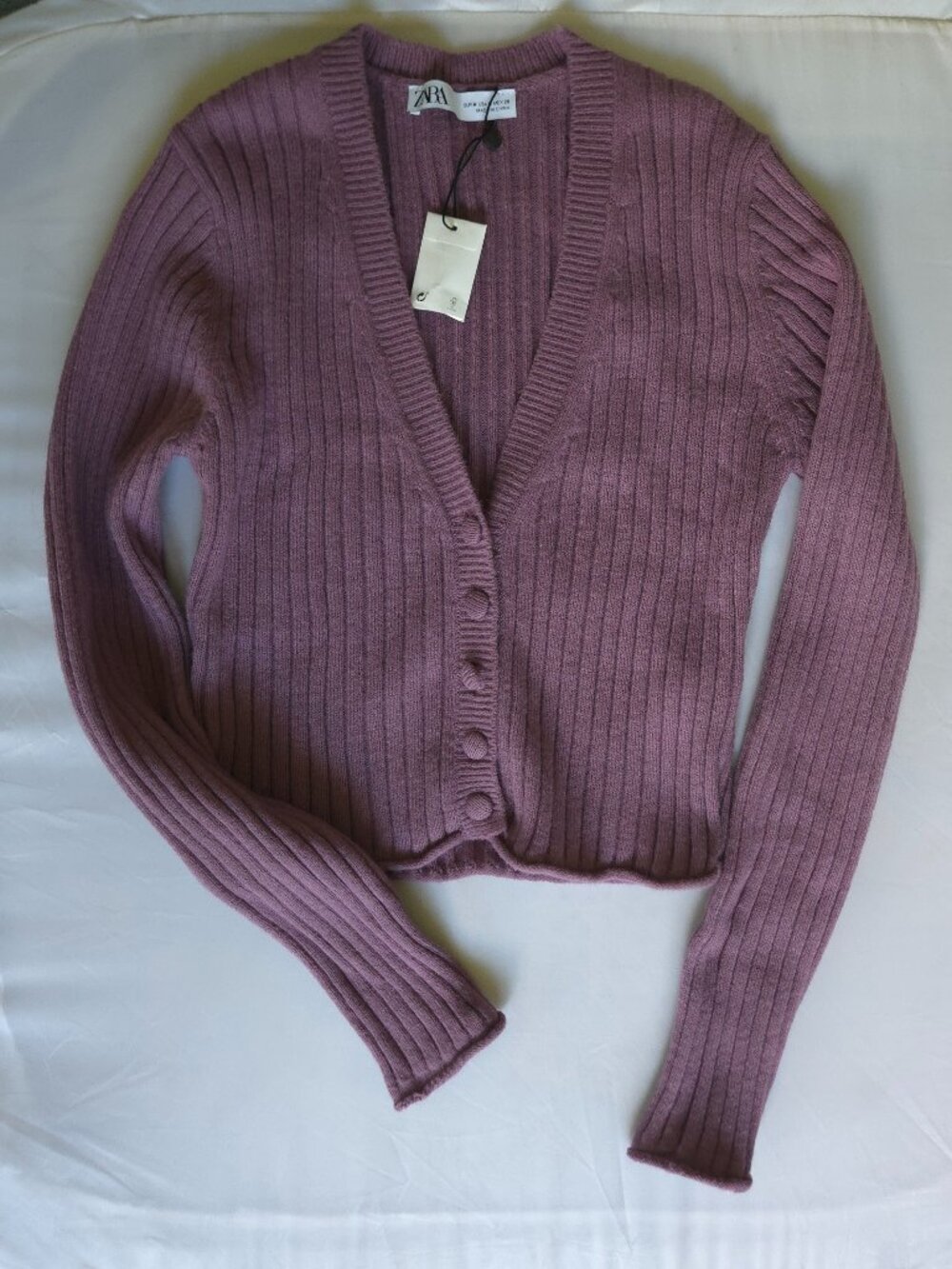 ZARA NWOT Knit V-Neck Cardigan Mauve Purple Wool Blend Ribbed Covered Buttons M